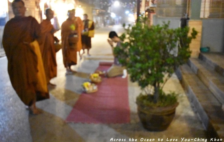 【泰國★清康】Ching Khan~讓人驚豔的夕陽餘暉到華燈初上的夜市，清康的夜晚不寂寞