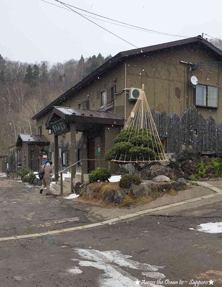 【北海道★Sapporo】人生第一次嘗試下著雪戶外溫泉 ❄♨豐坪峽溫泉(日歸溫泉)♨️狂吃印度料理😋